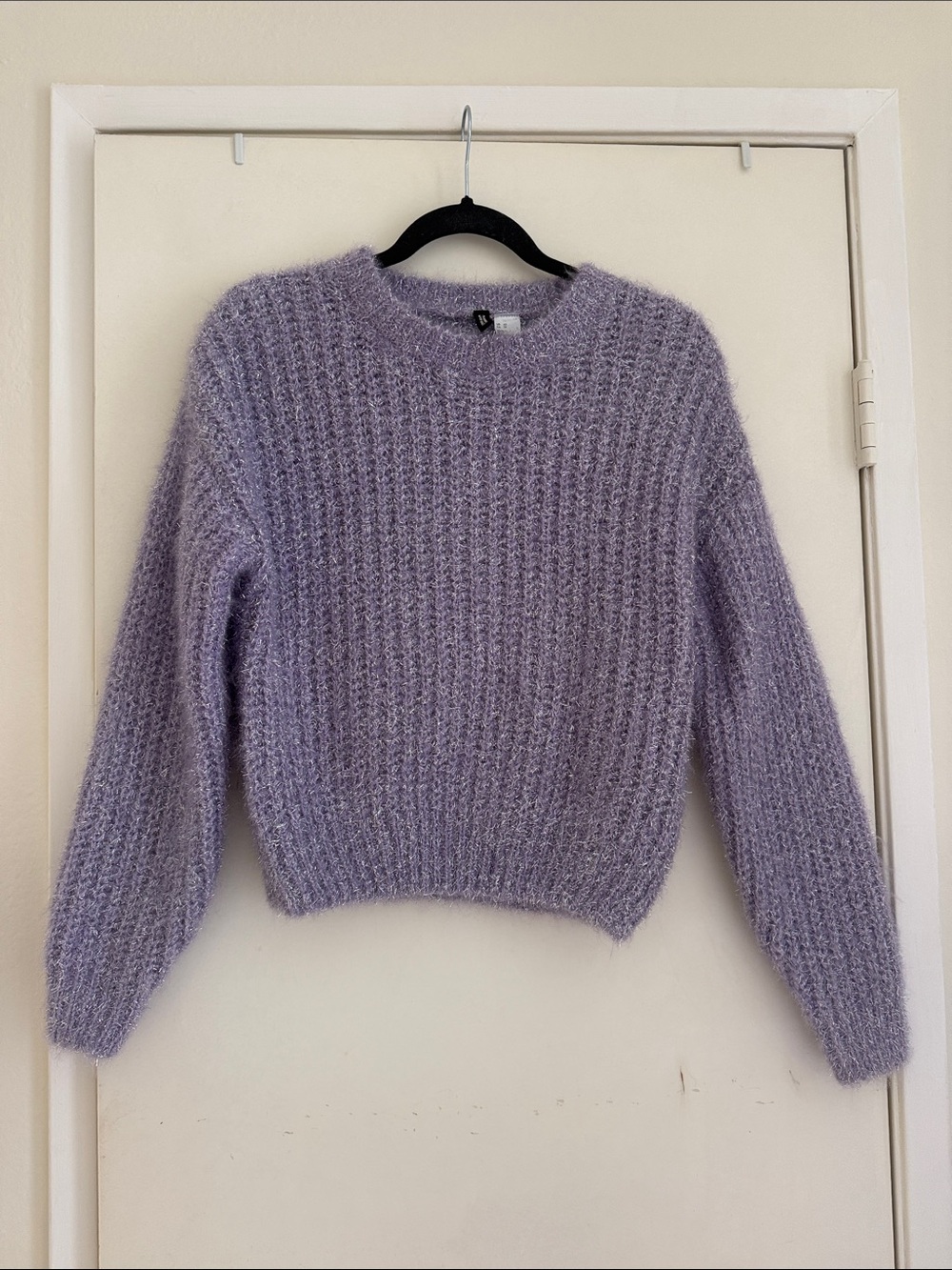 H&M Lilac Fuzzy Crewneck Sweater size XS